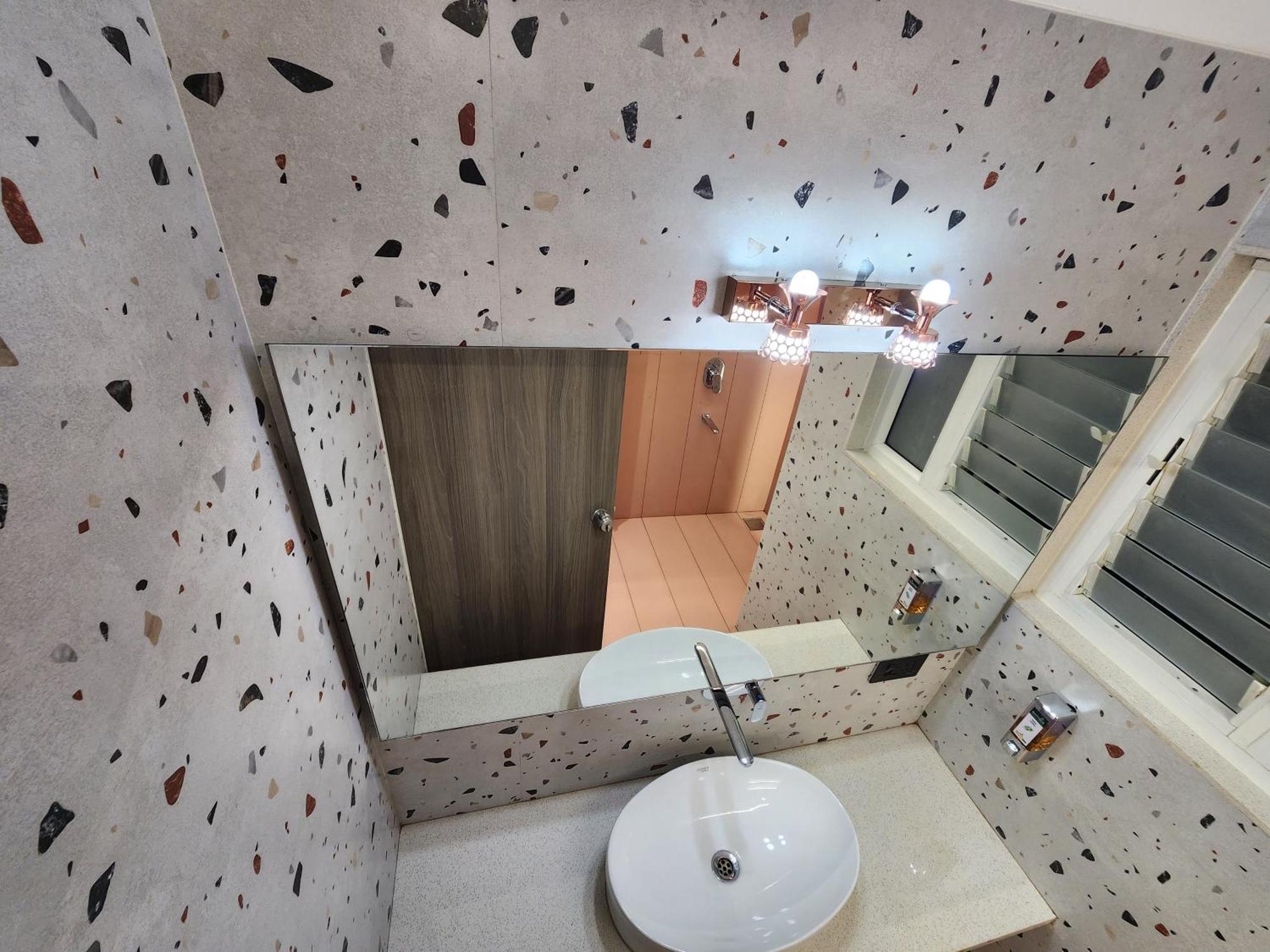 Hotel Statusinn, Ichalkaranji Экстерьер фото